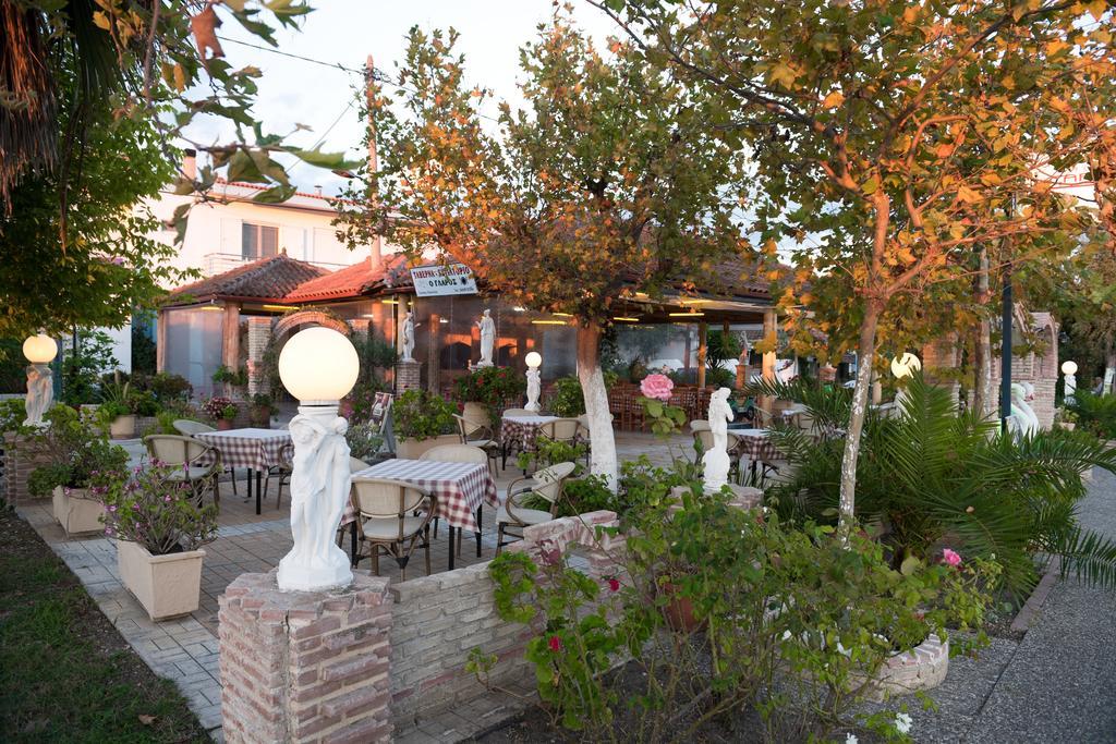 Hotel Glaros Ammoudia Exterior photo