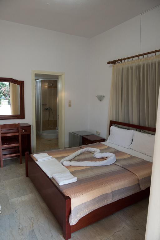 Hotel Glaros Ammoudia Room photo